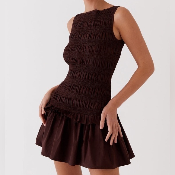 Peppermayo Dresses & Skirts - Peppermayo Brown Shirred Mini Dress Drop Waist Size 0